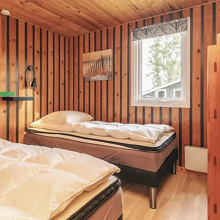 4 Star In Casa de Férias Hadsund