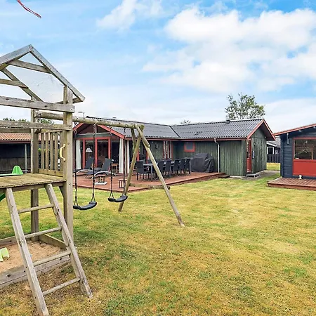 4 Star In Casa vacanze Hadsund