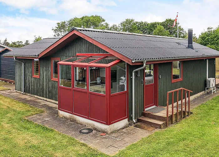 4 Star In Casa vacanze Hadsund