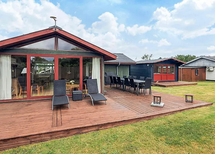 4 Star In Casa vacanze Hadsund