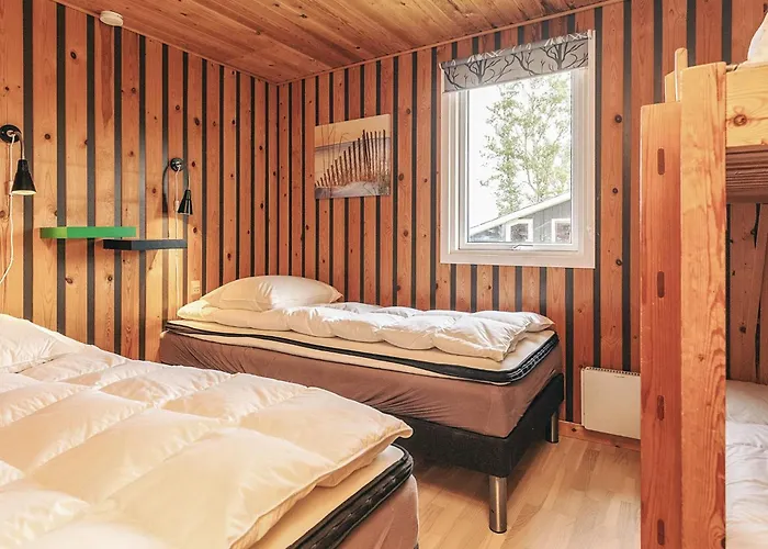4 Star In Feriehus Hadsund